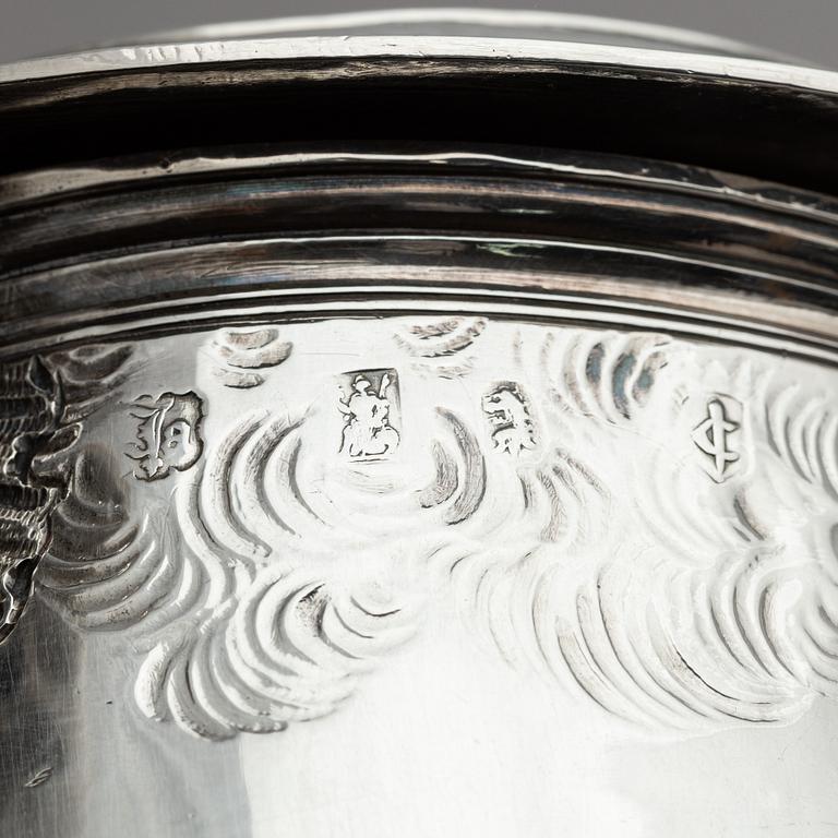 John Jackson, dryckeskanna, silver, London 1698-1699.