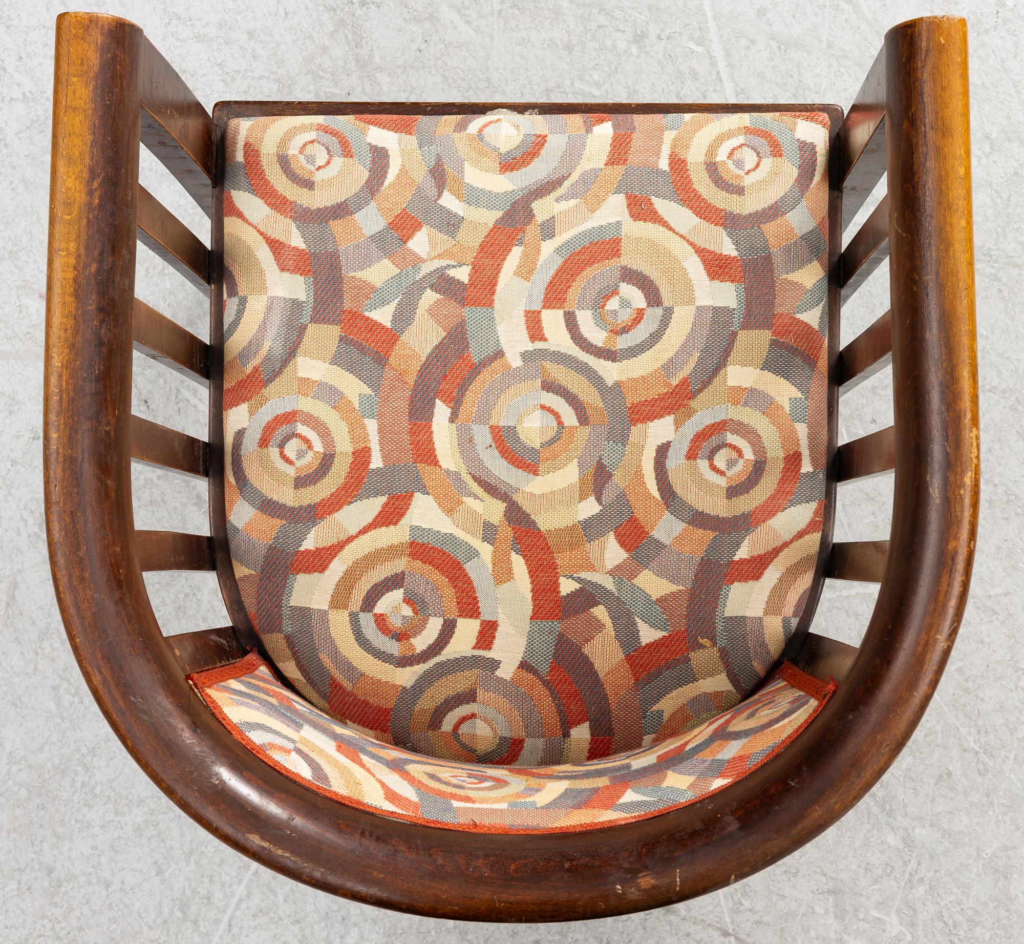 A three-piece sitting room suite, early 1900s.