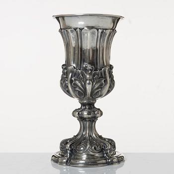 A silver goblet, possibly German, 19th Century.