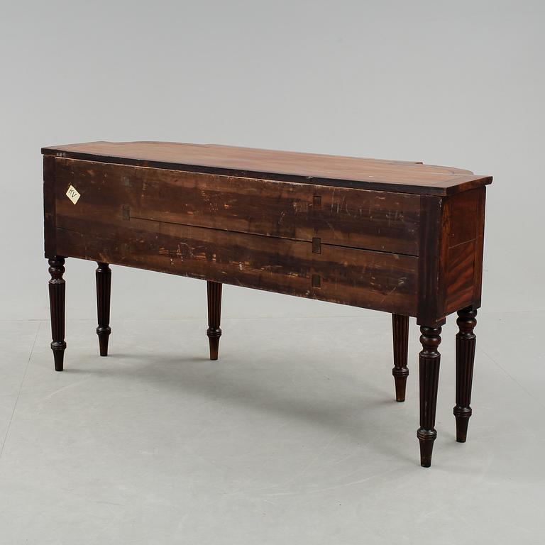 SIDEBOARD, England, 1800-tal.