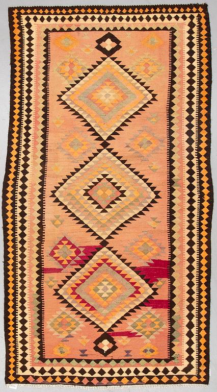 A RUG, kilim 279 x 176 cm.