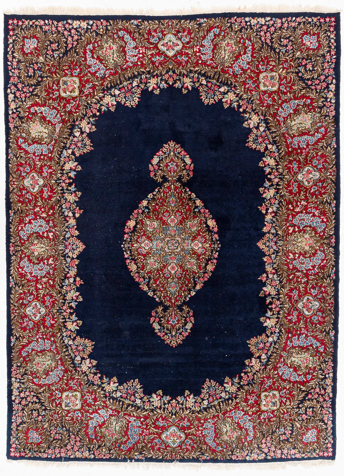 Rug, Kirman, approx. 295 x 222 cm.