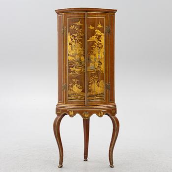 Skåp, rokoko-stil, sent 1800-tal.