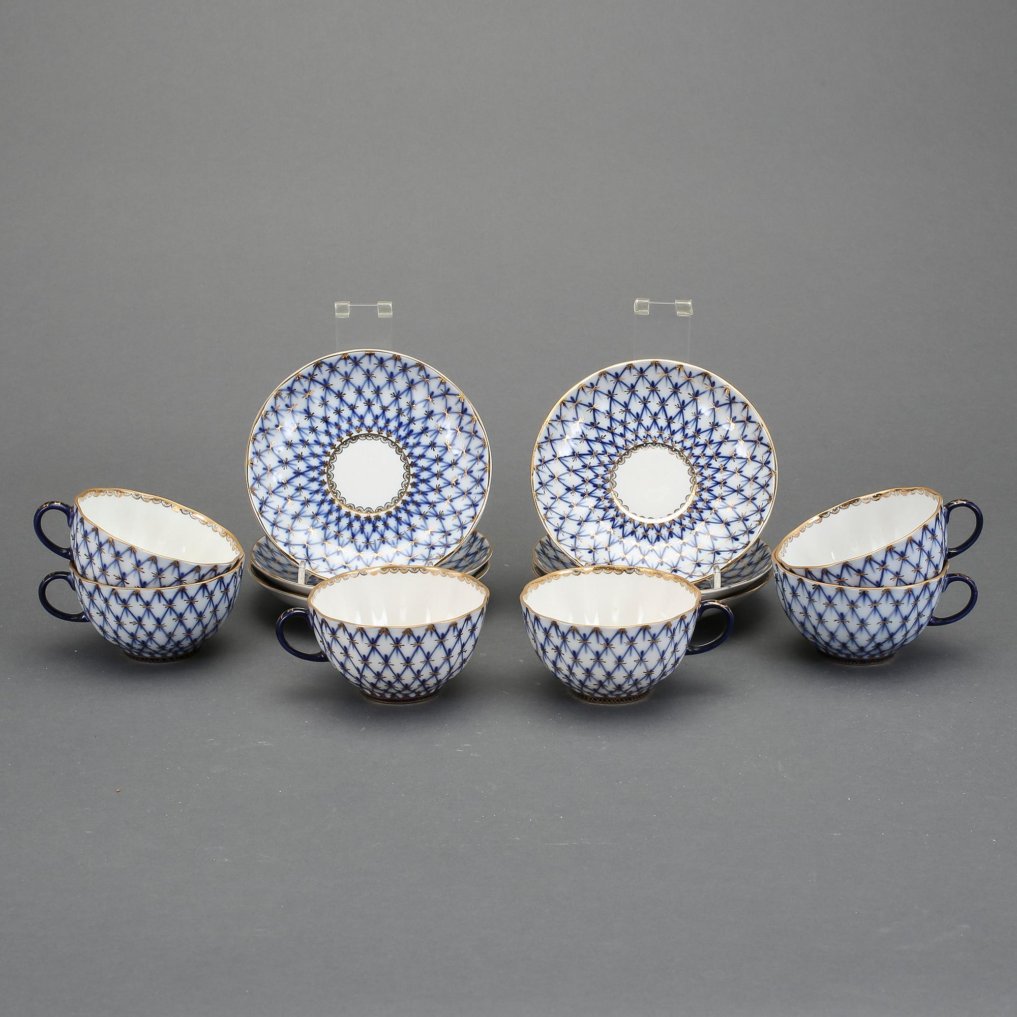 TEKOPPAR MED FAT, 6 st, porslin, "Blue net", Lomonosov, Sovjet, 1900-talets andra hälft.