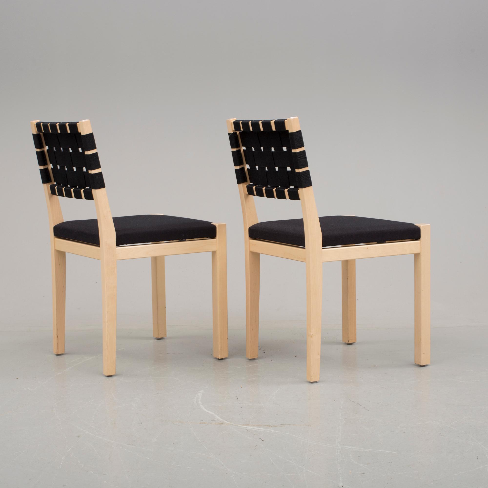 STOLAR, 2 st, modell nr 615, Aino Aalto, Artek, Finland, 2006.
