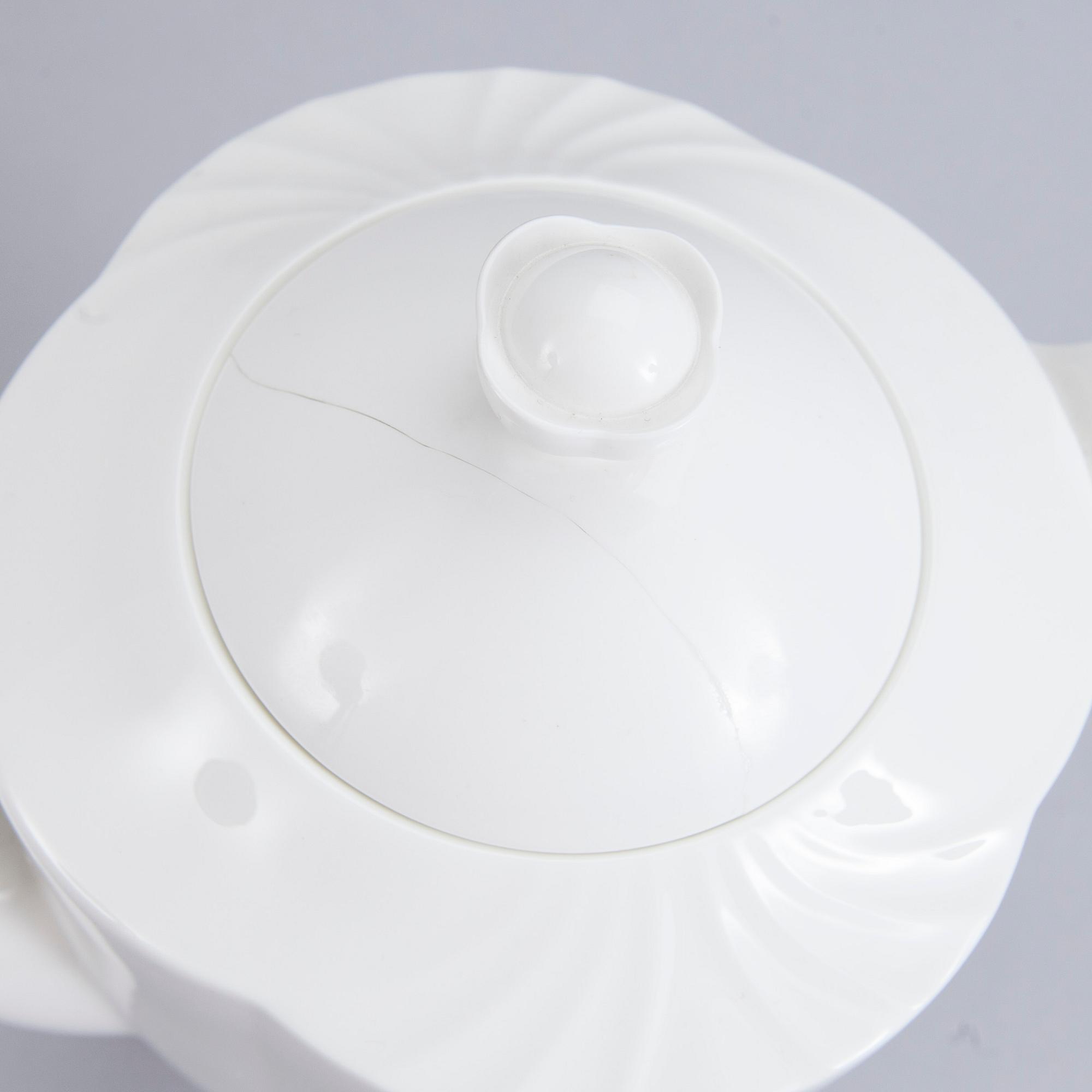 ASTIASTON OSIA, 22 kpl, posliinia, "Arco Weiss", Villeroy & Boch, 1900-luvun loppu.