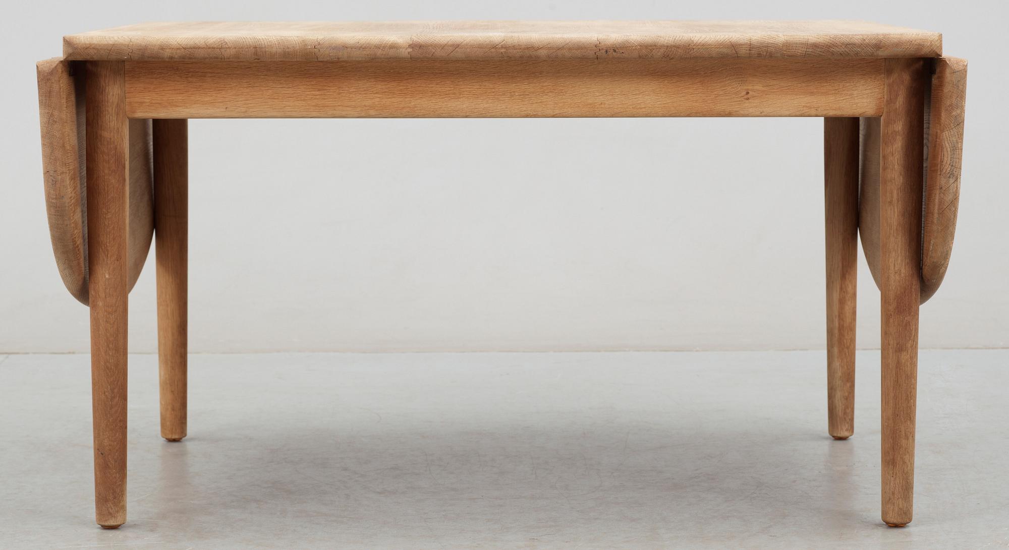SOFFBORD, "Modell 82" Hans J Wegner, Getama, 1900-talets mitt.