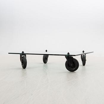 Gae Aulenti, coffee table, "Table with Wheels", Fontana Arte, Italy late 20th century/early 21st century.