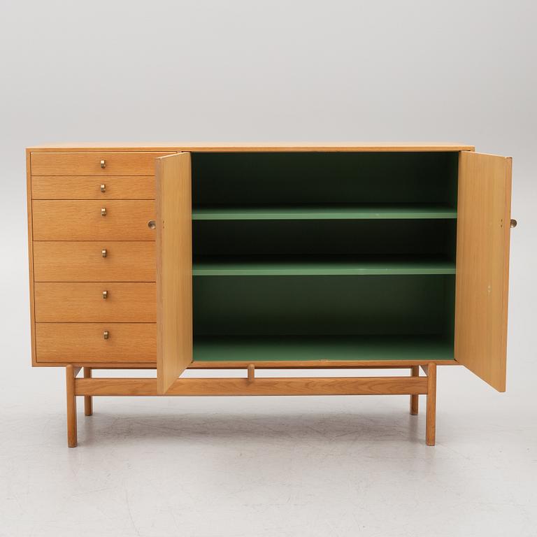 Tove & Edvard Kindt-Larsen, rare cabinet, Seffle Möbelfabrik, Säffle, 1960s.