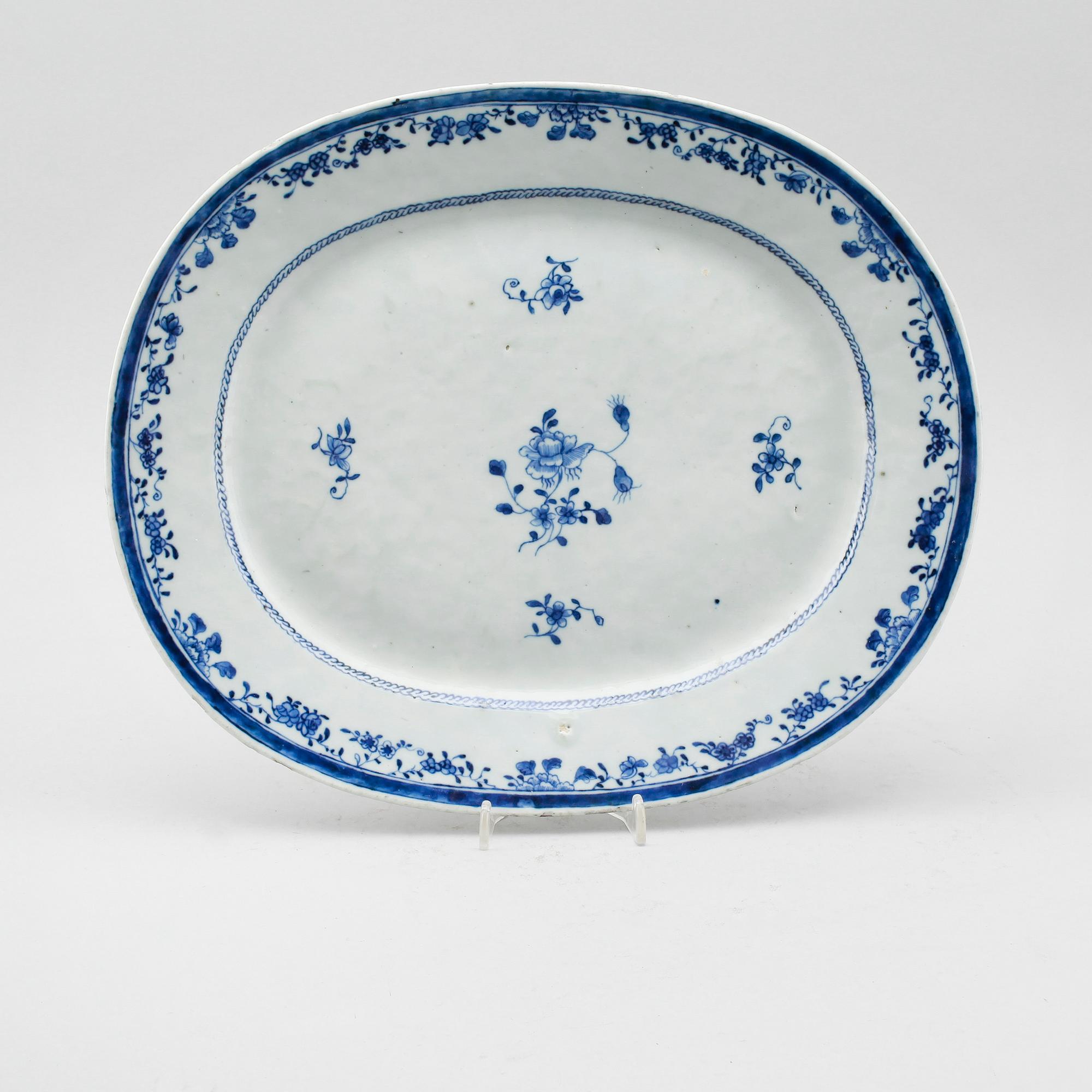 STEKFAT, porslin, Kina, Qianlong 1736-1795.