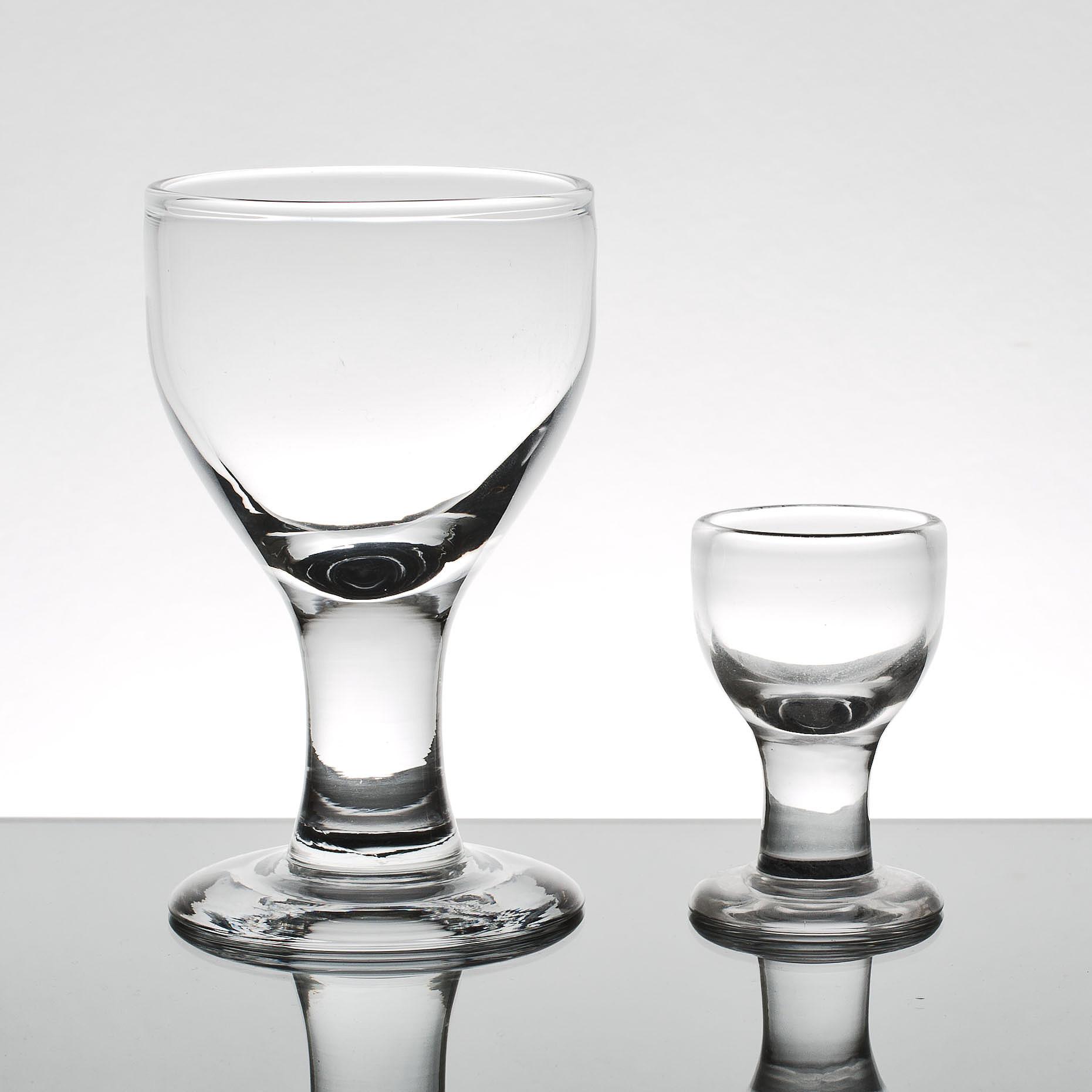 ÖLGLAS samt SNAPSGLAS, 8+3, "Ruben", Signe Persson Melin, Boda glasbruk, 1900-talets andra hälft.