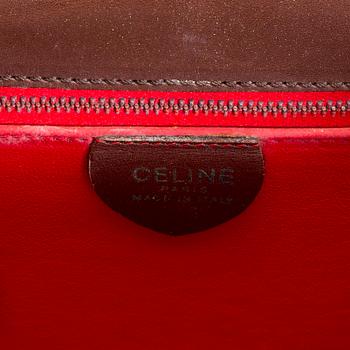VÄSKA, Céline.
