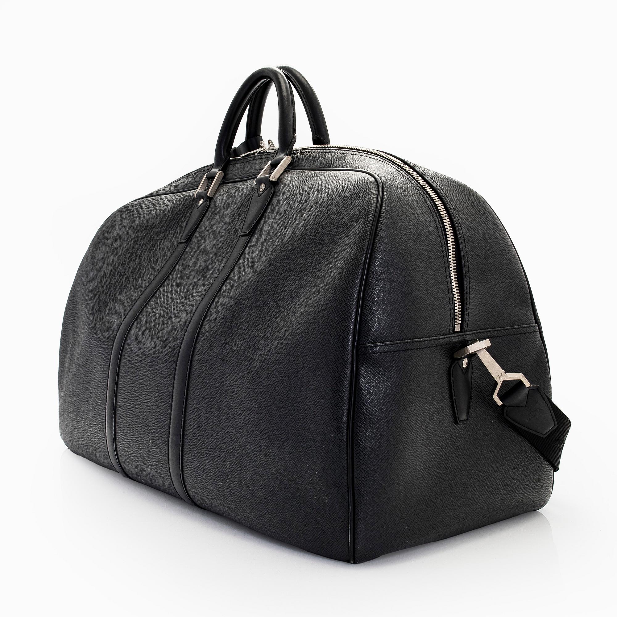 Louis Vuitton, weekendbag, "Taiga Kendall GM".