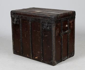 KOFFERT, tidigt 1900-tal.