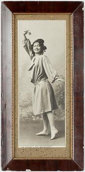 FOTOGRAFI, Harriet Bosse som "Puck" i en "Midsommarnattsdröm"