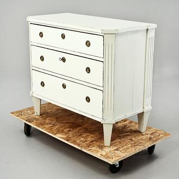 BYRÅ, sengustaviansk/sengustaviansk stil, 1800-tal.
