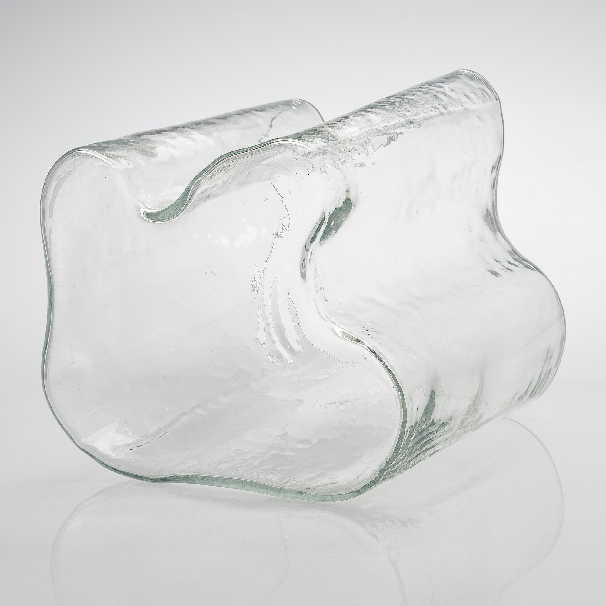 Alvar Aalto, maljakko, signeerattu Alvar Aalto II.
