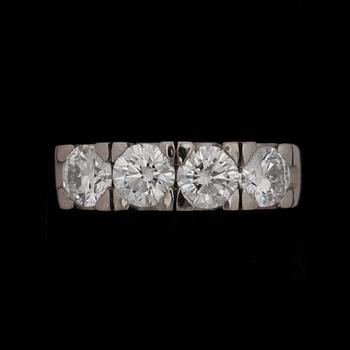 42. Diamantgradering, A brilliant-cut diamond ring, total carat weight 2.02 cts.