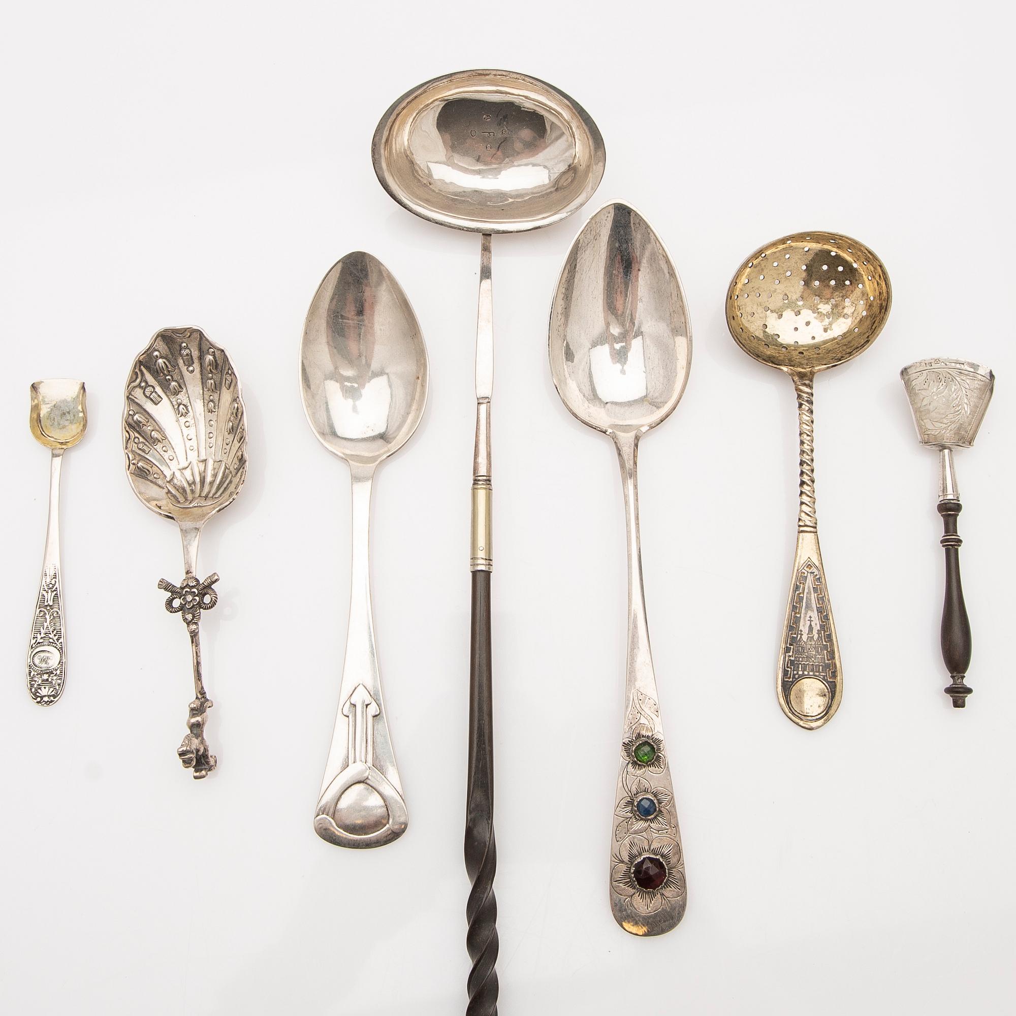 A group of silver, 10 pieces, 18th/19th century, including Russia and Denmark.