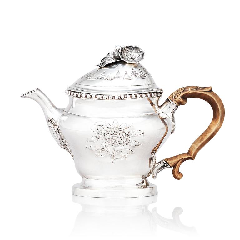 A Swedish 18th century silver tea-pot, marks of Johannes Nordgren, Jönköping 1788.