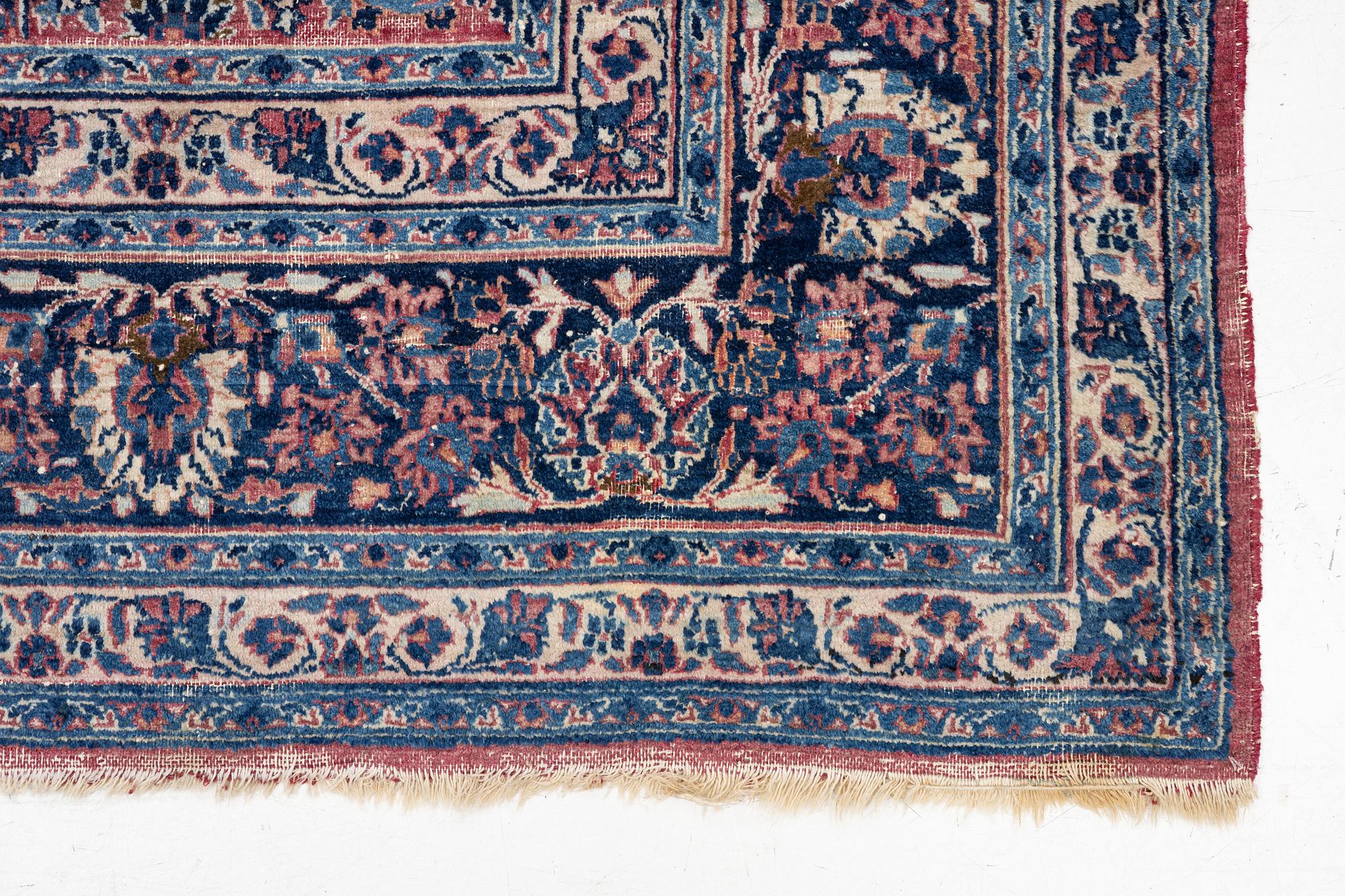 Carpet, Khorasan, approx. 210 x 200.