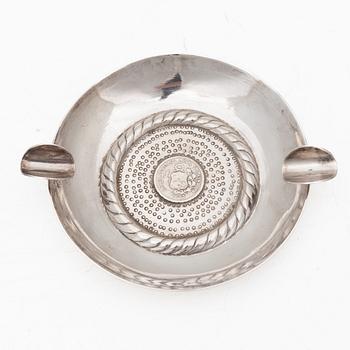 Ashtray, sterling silver, Peru, 20th century.