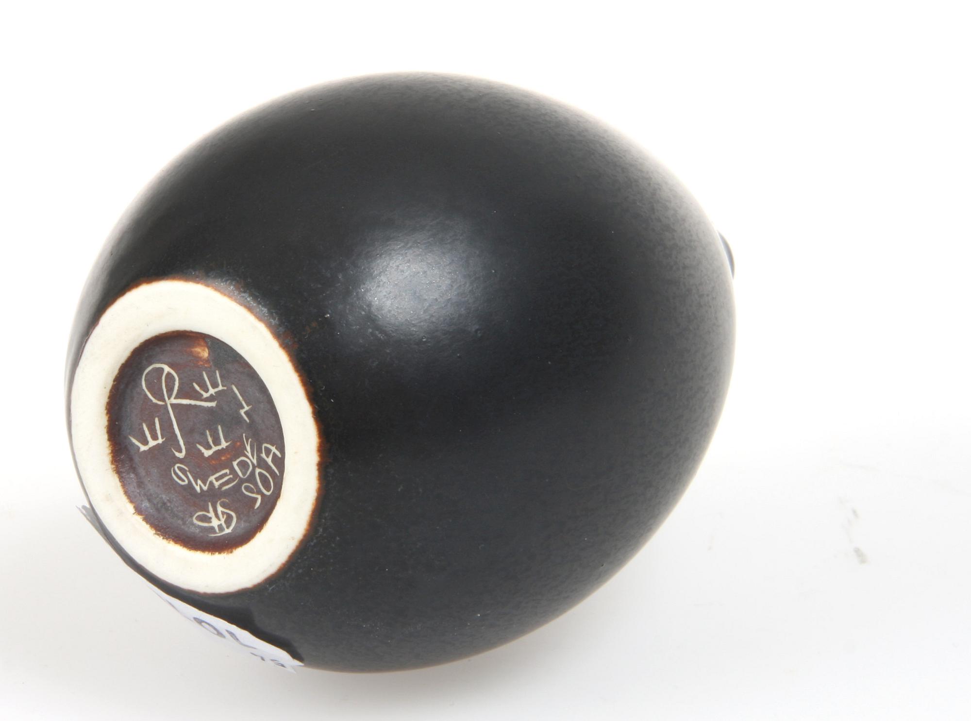 VAS samt SKÅLAR, 2 st, stengods, Stig Lindberg samt Carl-Harry Stålhane.