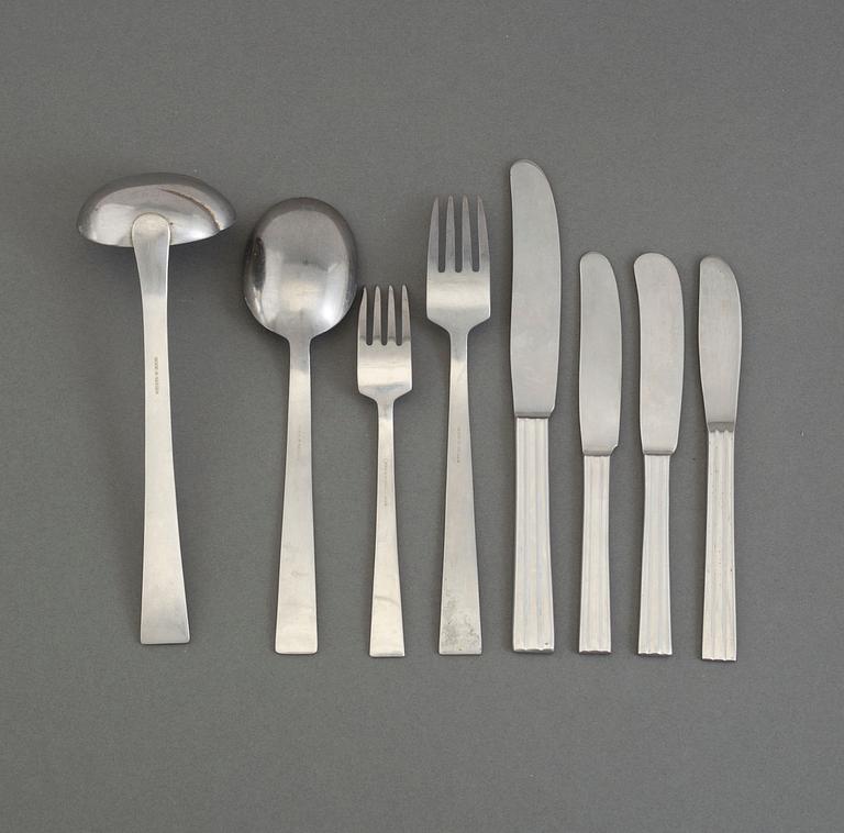 32 pieces of 'Thebe' cutlery by Folke Arström, Gense.