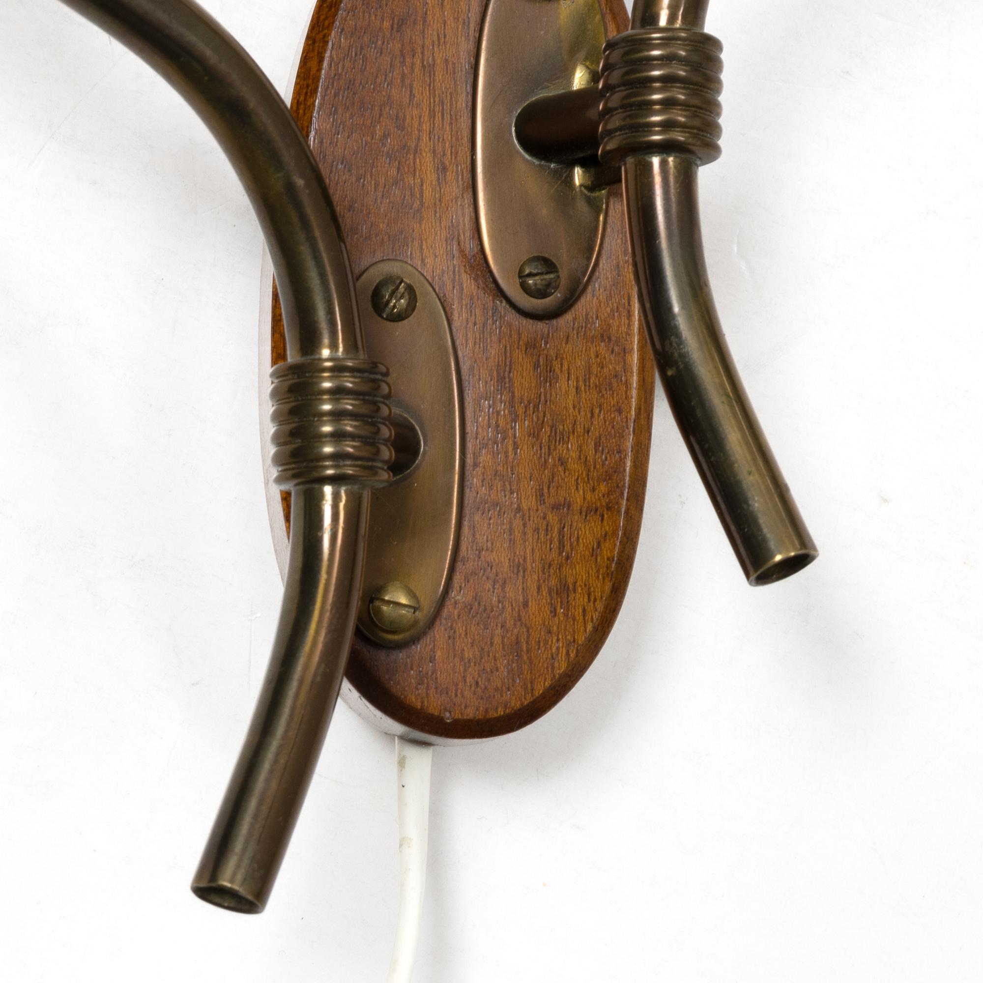 Harald Notini, a wall lamp, Arvid Böhlmarks Lampfabrik, Stockholm, 1950s.