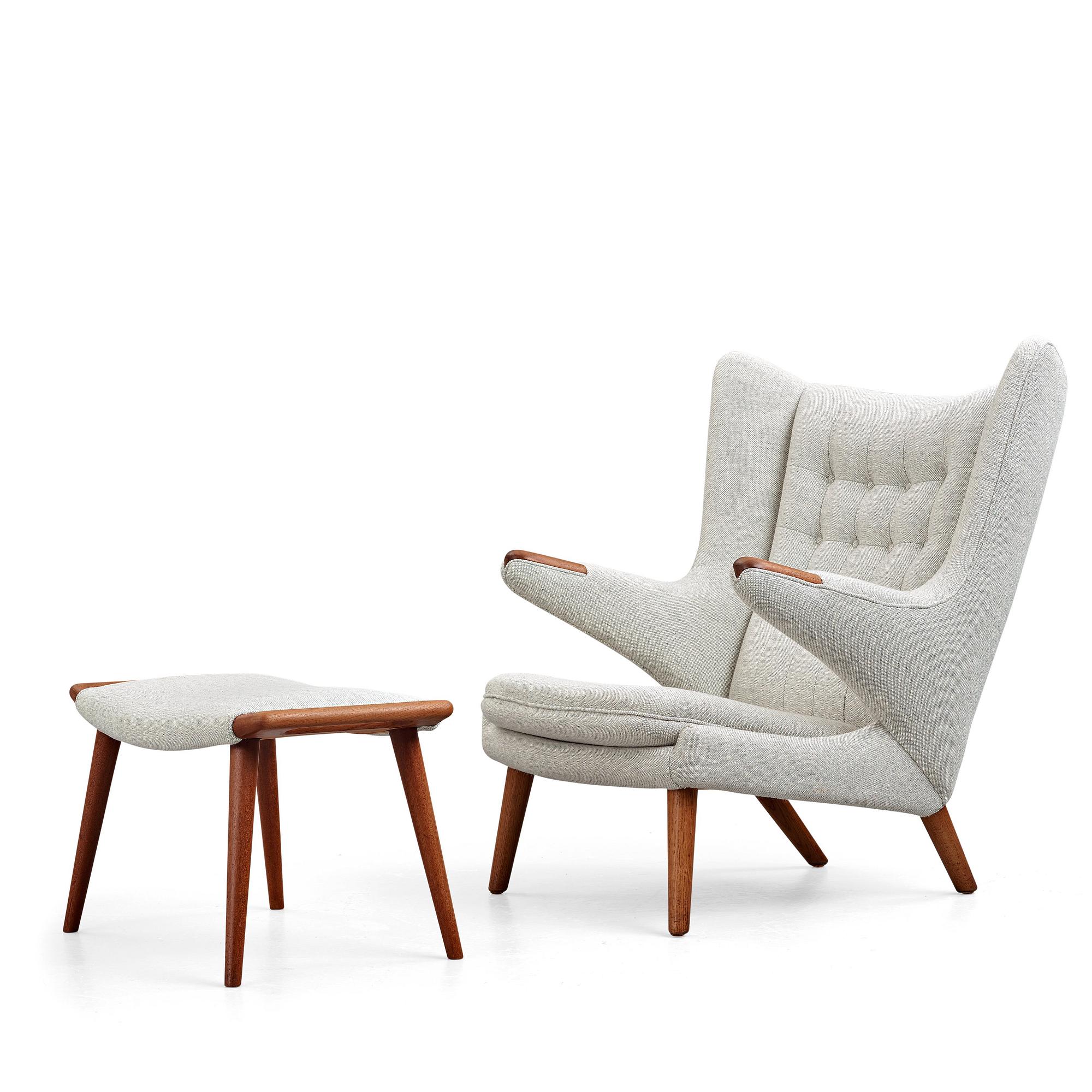 Hans J. Wegner, fåtölj samt fotpall, "Bamse", AP-stolen, Danmark.