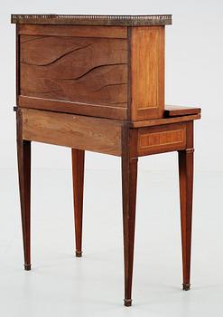 SEKRETÄR, Louis XVI-stil 1900-talets början.