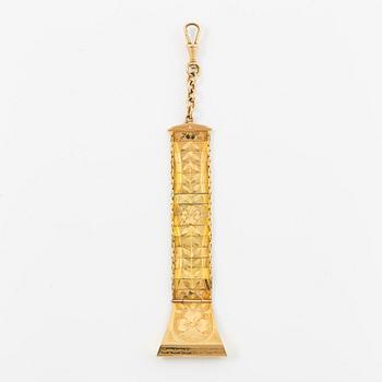 Chatelaine, 18K gold.
