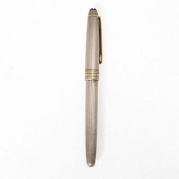 A silver Montblanc pen, pre-1991.