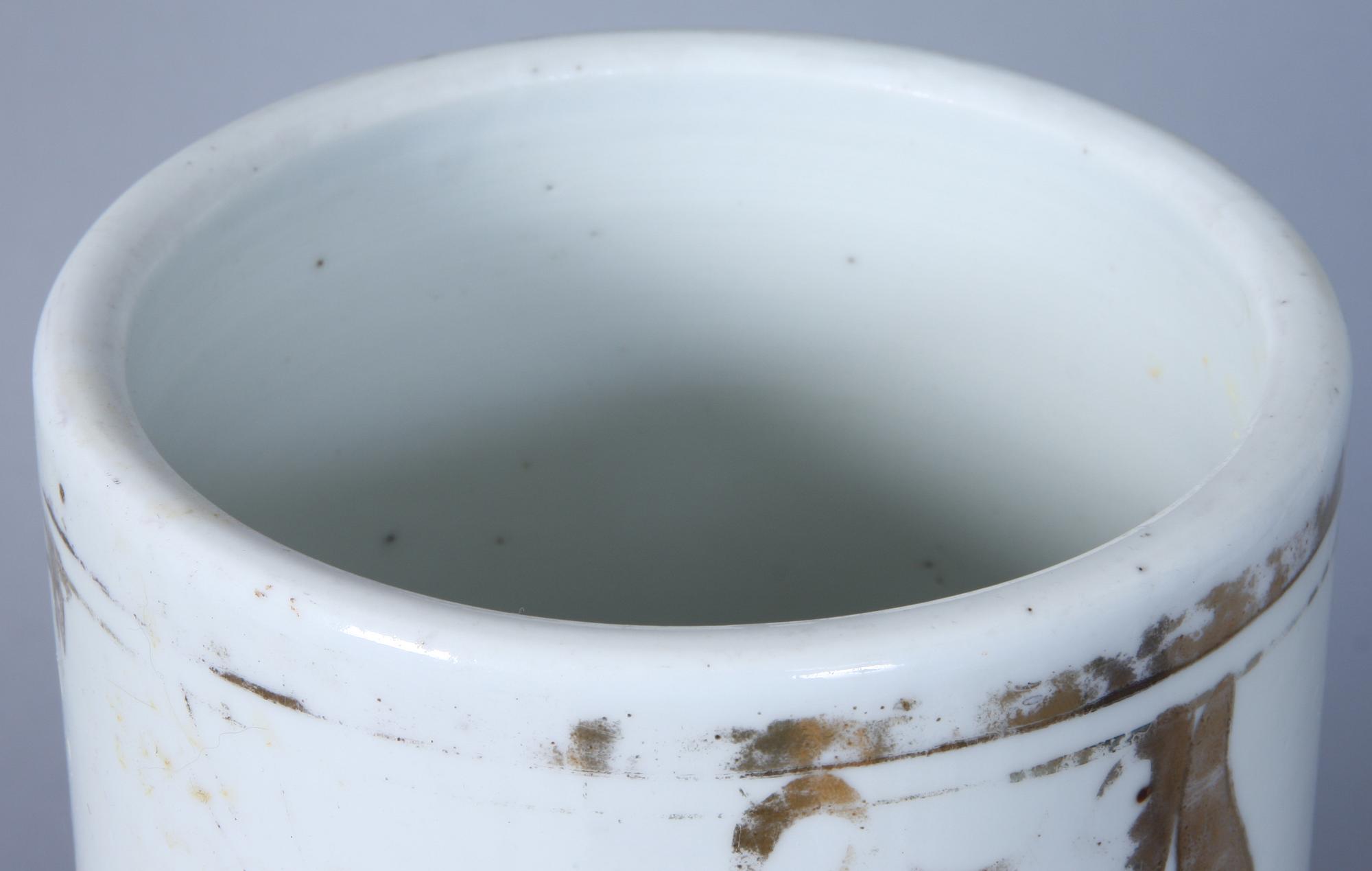 VASER, ett par, porslin, Kina, 1900-tal.