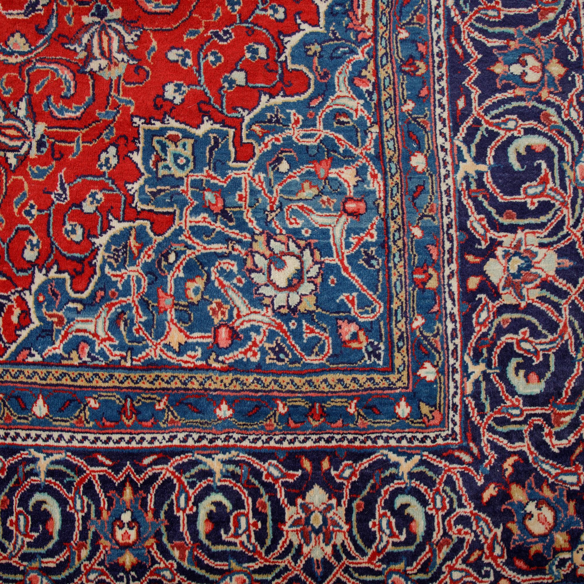 Matta, Sarouk/Mahal, ca 397 x 288 cm.