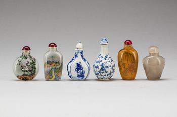 SNUSFLASKOR, 6 st, bl a glas och porslin, Kina 1900-tal.
