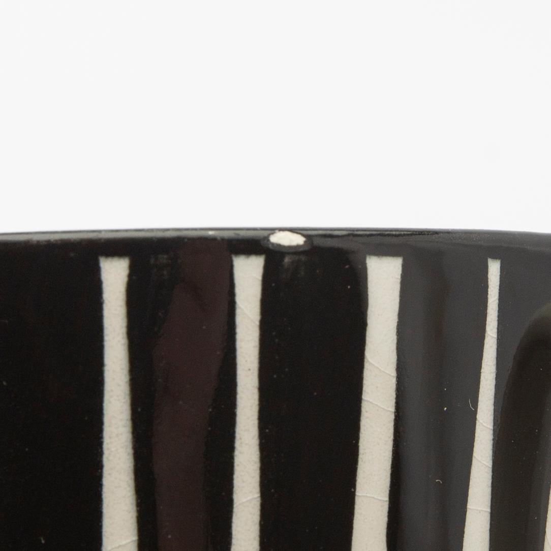 Eugen Trost, tekoppar 19 st "Zebra" Uppsala Ekeby/Gefle flintgods 1900-talets andra hälft.