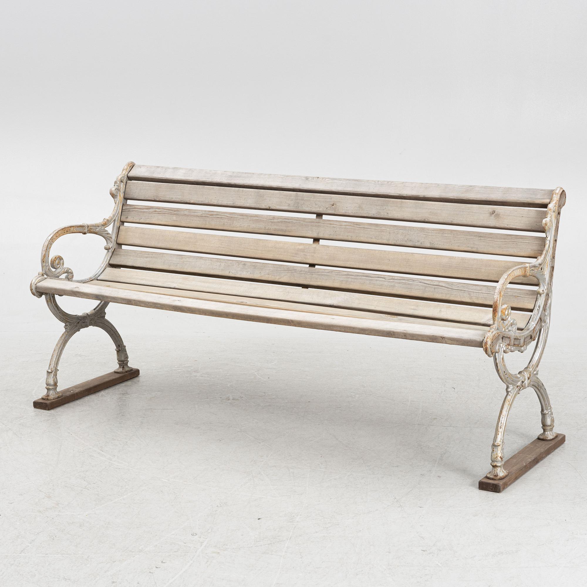 Garden sofa, Norrahammar, first half of the 20th century.