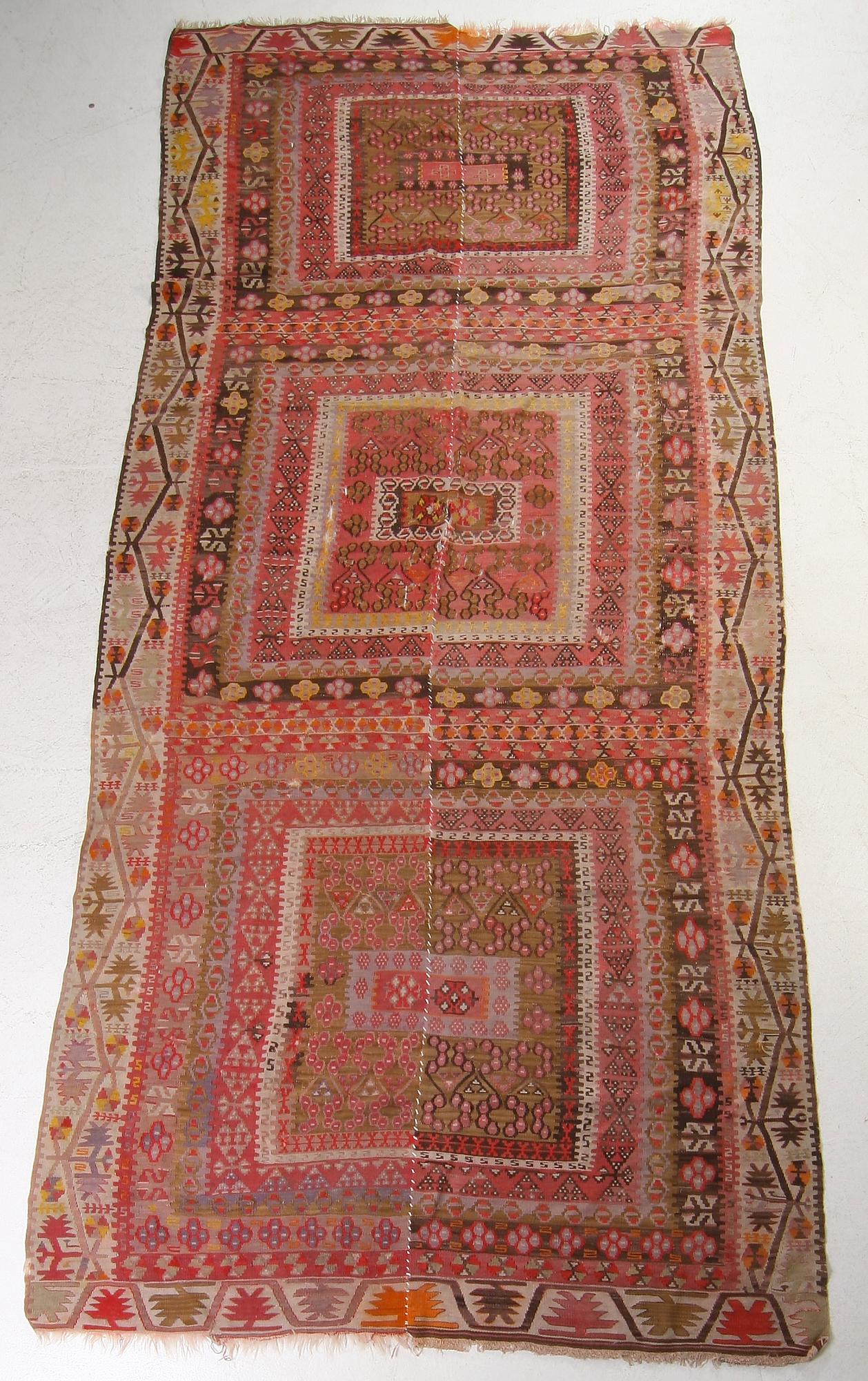 MATTA, Kelim, ca. 367 x 160.