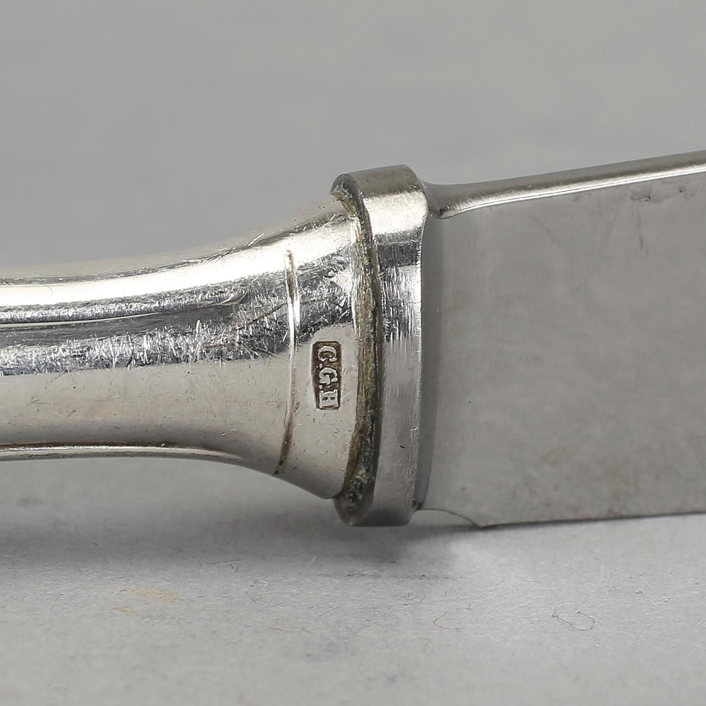 MATKNIVAR, 12 st, silver, "Slottsbarock", bla Stockholm, 1900-tal. Vikt ca 922 gram.