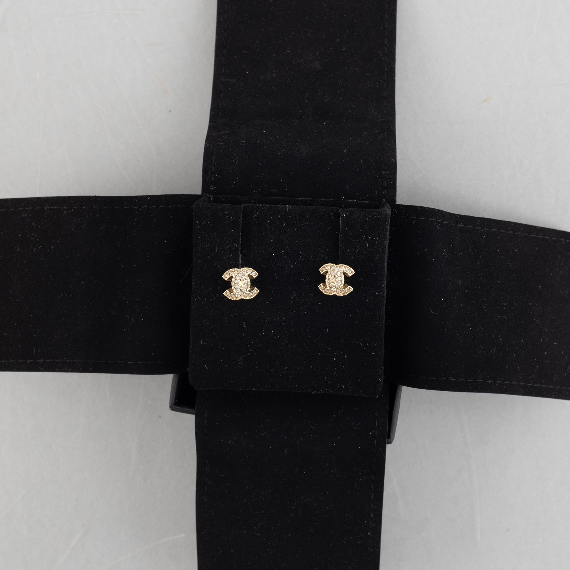 Chanel, a pair of earrings, 2017.