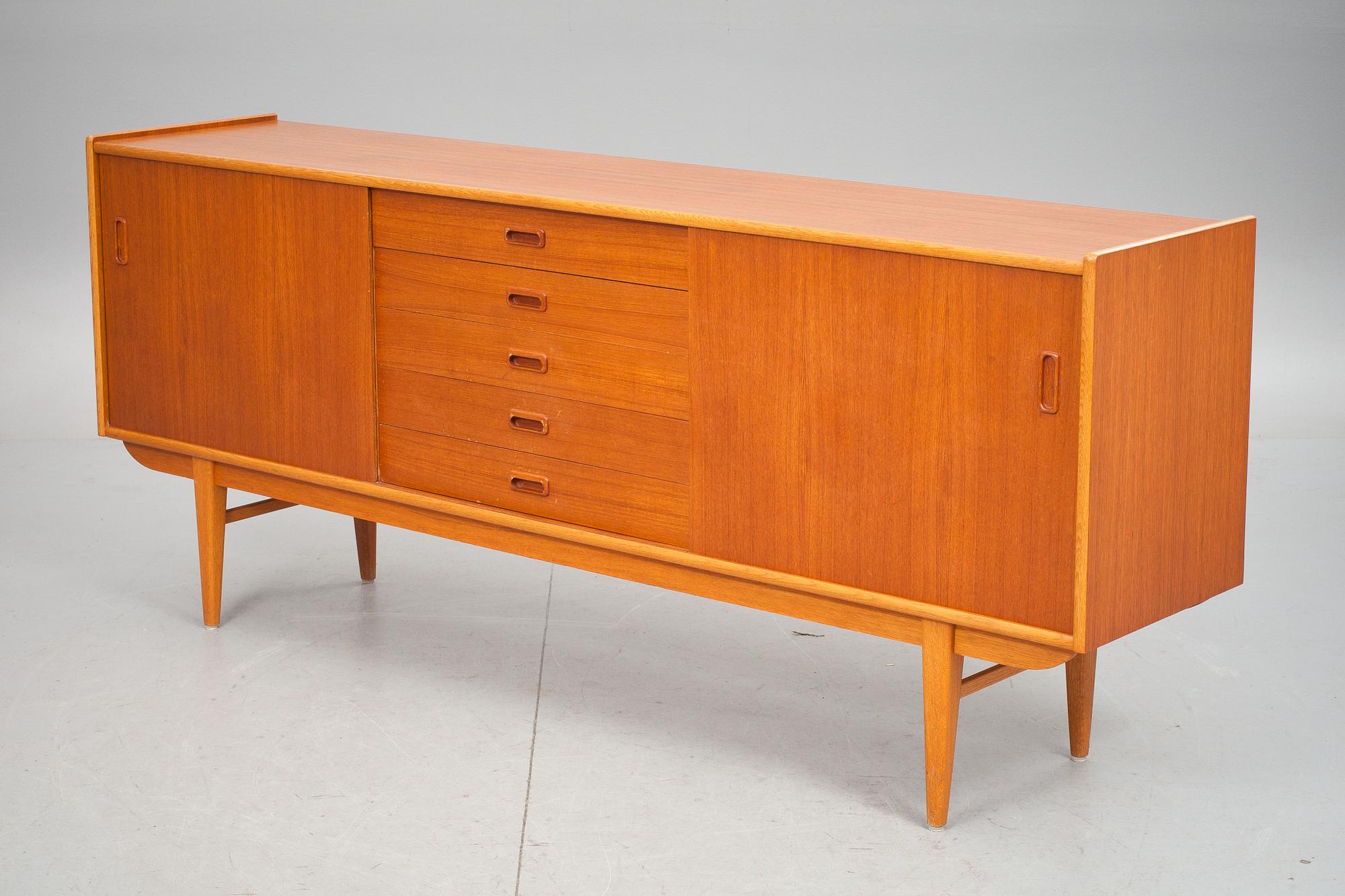 SIDEBOARD, 1960/70-tal.