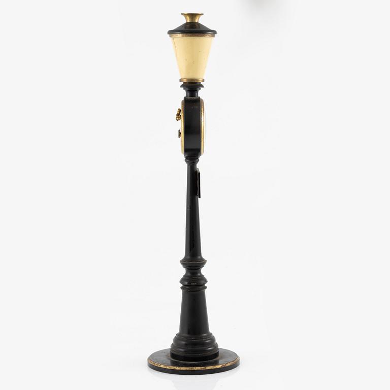 LeCoultre, "Rue De La Paix", desk clock, 28 cm.