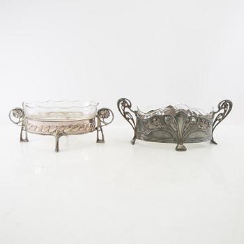 Jardinières 2 pcs Wurtembergische Metalwaren fabrik and GAB Art Nouveau early 20th century silver-plated Britannia metal.