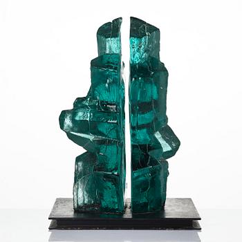 Edvin Öhrström, "Kristallisk komposition" (Crystalline composition), a cast glass sculpture, Lindshammar Glassworks, ed. 1/7.