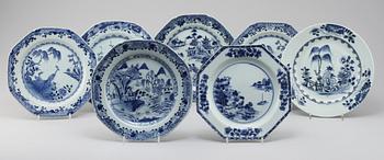 TALLRIKAR, 7 st, porslin, Kina, 1700-tal.