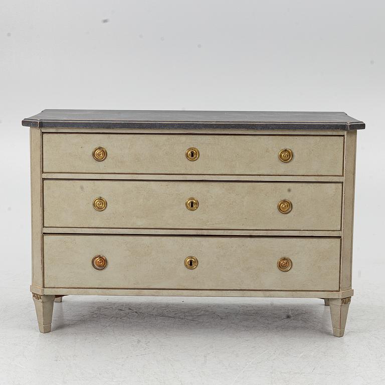 Chest of drawers, Gustavian style, 19th century.