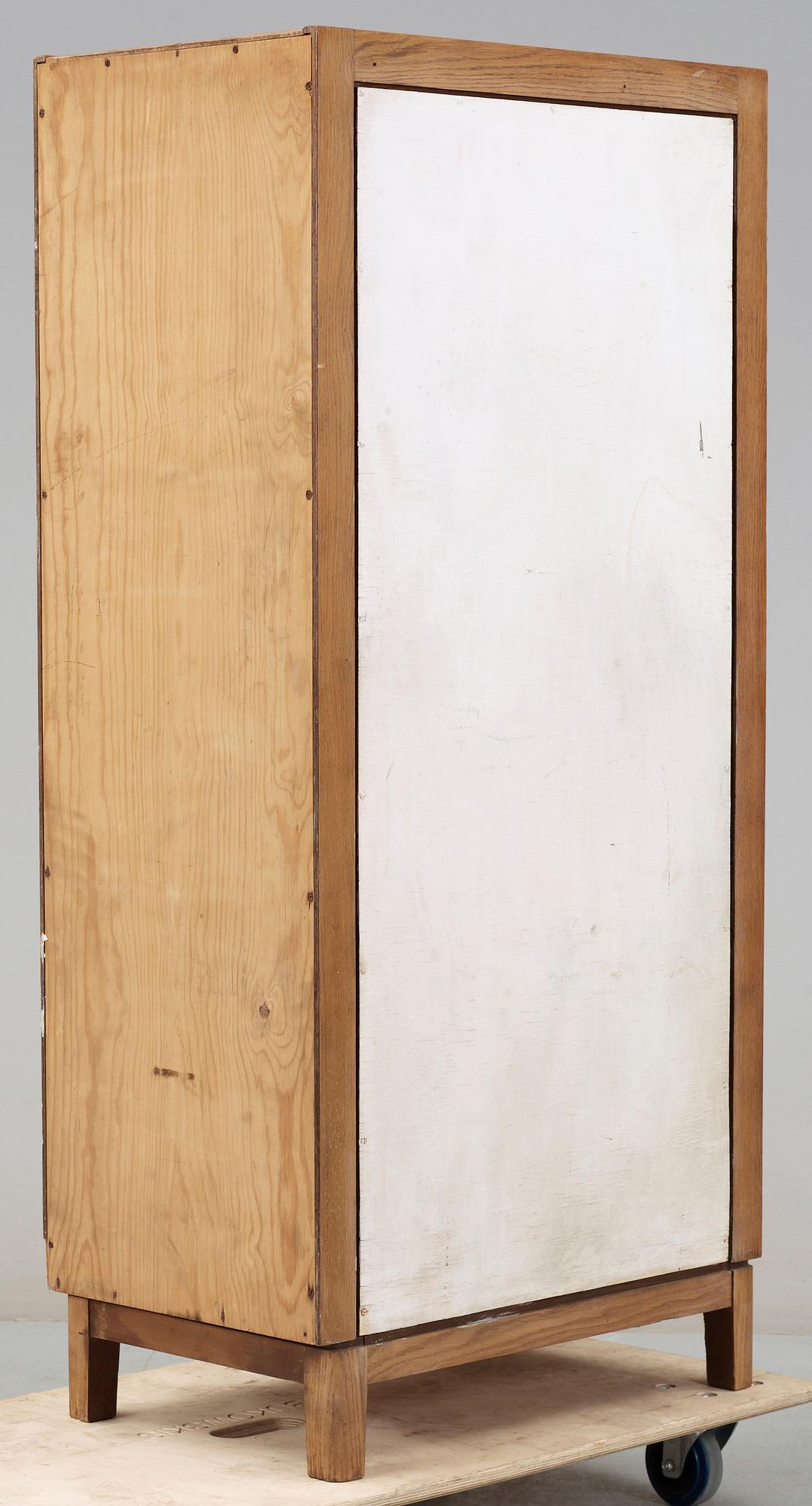 ARKIVSKÅP, 1940-tal.