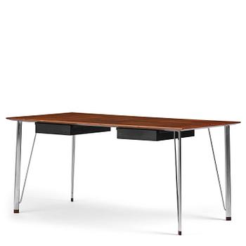 252. Arne Jacobsen, a writing desk model "3605", Fritz Hansen Denmark, 1967.