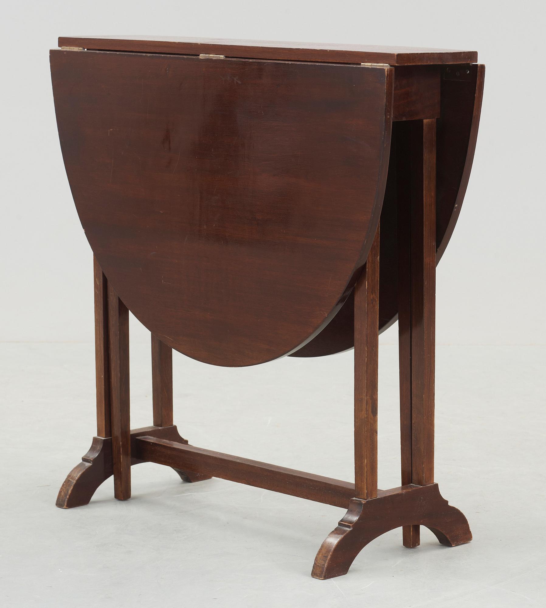 KLAFFBORD, omkring sekelskiftet 1900.